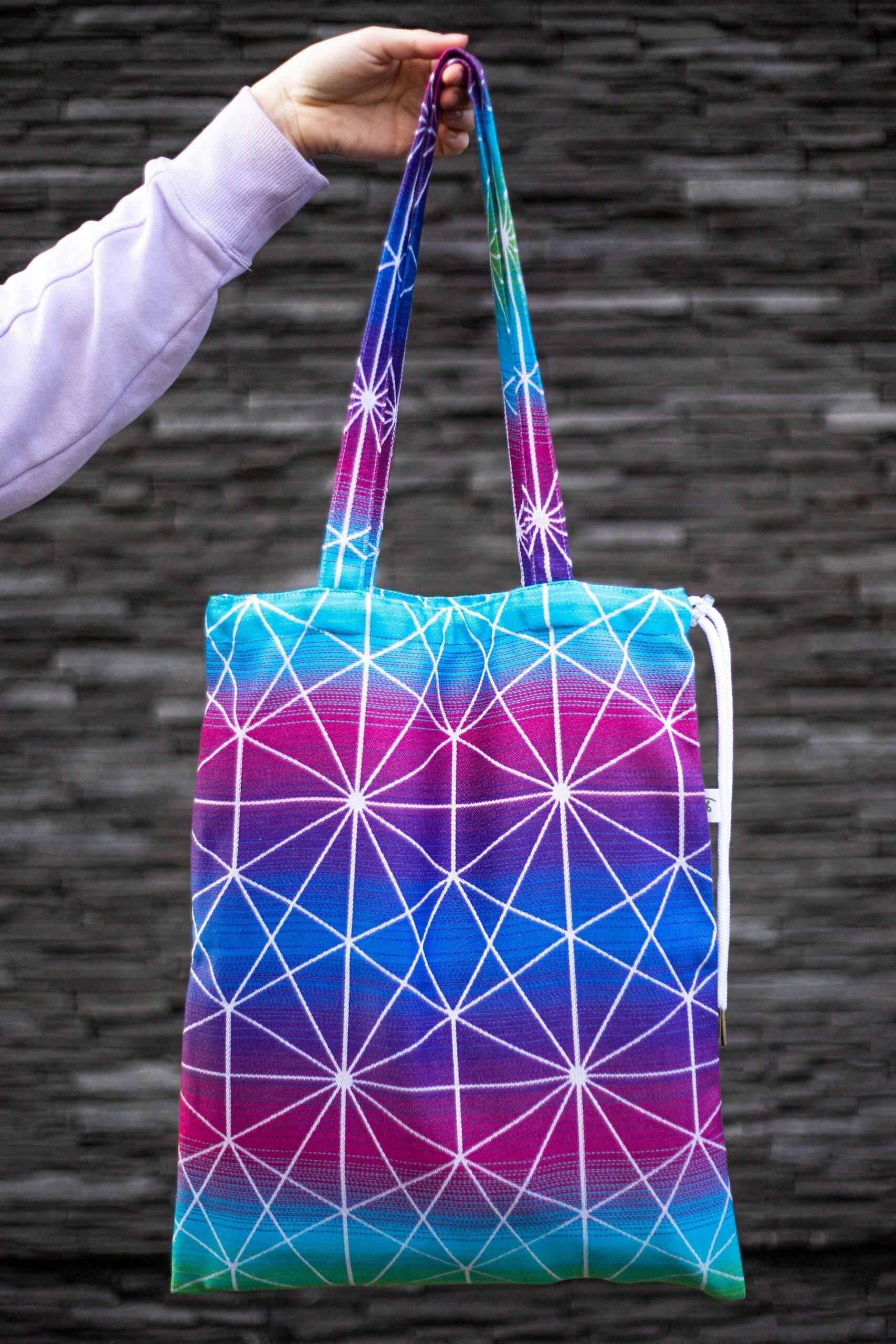 taska-be-lenka-pavucinka-galaxy-1-18022-size-large-v-1